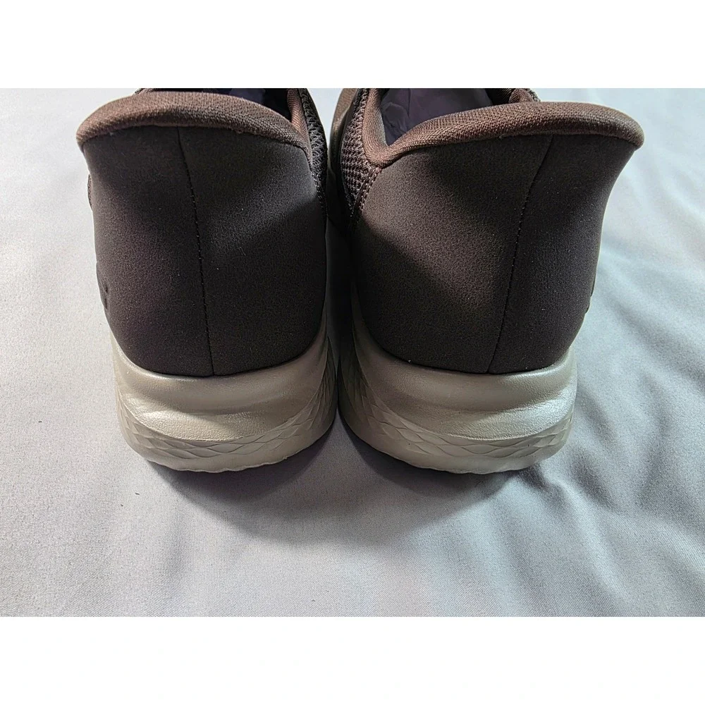 Skechers Swift Fit Hands Free Slip-ins Mens 10 Brown Sneakers NEW